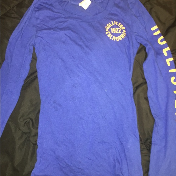 2 Hollister Long sleeves - Picture 3 of 4